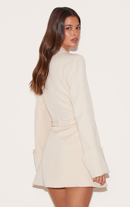 https://mediahub.prettylittlething.com/cnm2131_almond_xl_1
