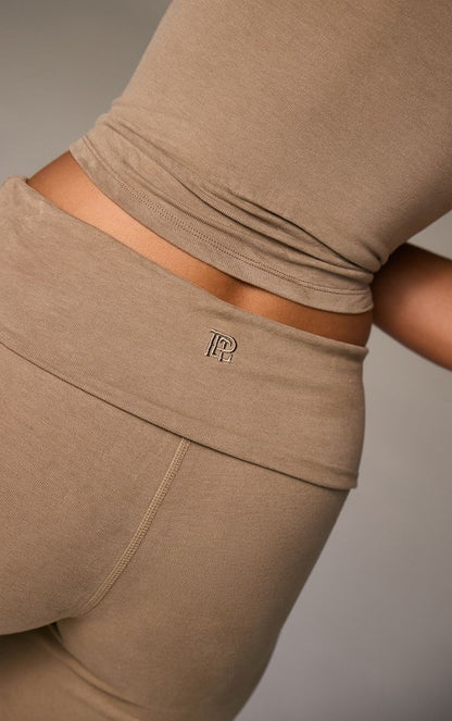 https://mediahub.prettylittlething.com/cnm2173_sage%20green_xl_3