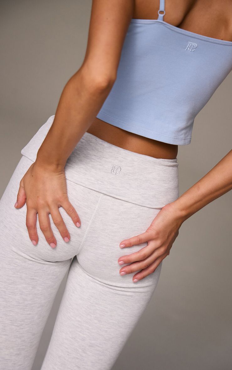 https://mediahub.prettylittlething.com/cnm2177_grey_xl_3