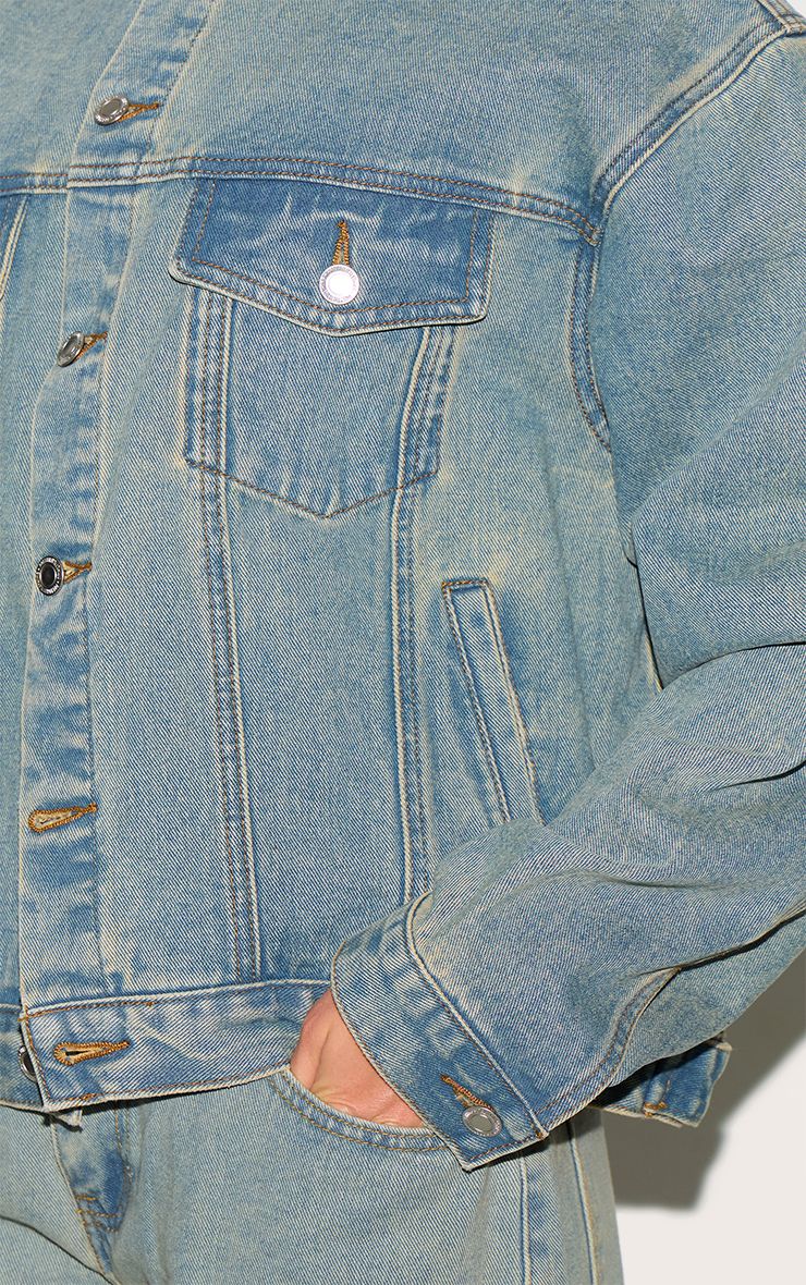 https://mediahub.prettylittlething.com/cnm2212_vintage%20wash_xl_3