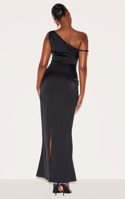 https://mediahub.prettylittlething.com/cnm2451_black_xl_1