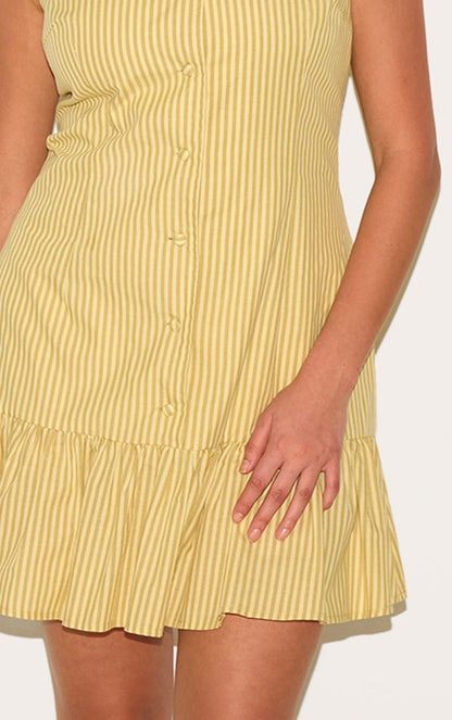 https://mediahub.prettylittlething.com/cnm2495_yellow_xl_3