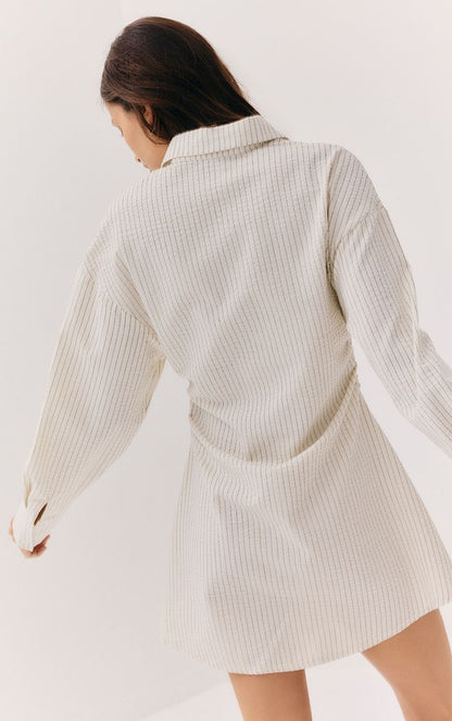 https://mediahub.prettylittlething.com/cnm2507_cream_xl_1