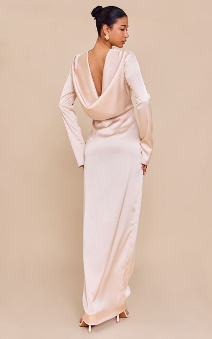 https://mediahub.prettylittlething.com/cnm2646_oyster_xl_1