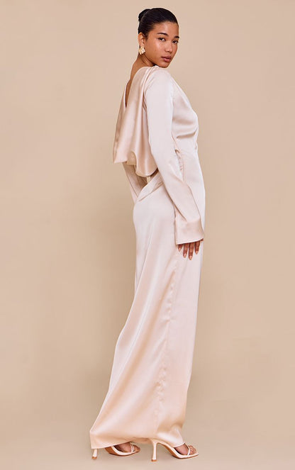 https://mediahub.prettylittlething.com/cnm2646_oyster_xl_2