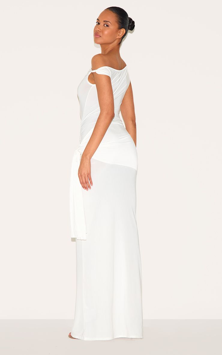 https://mediahub.prettylittlething.com/cnm2797_cream_xl_2