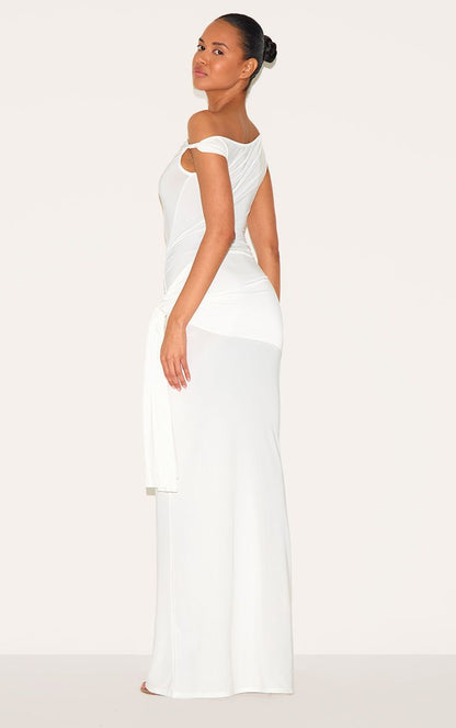 https://mediahub.prettylittlething.com/cnm2797_cream_xl_2