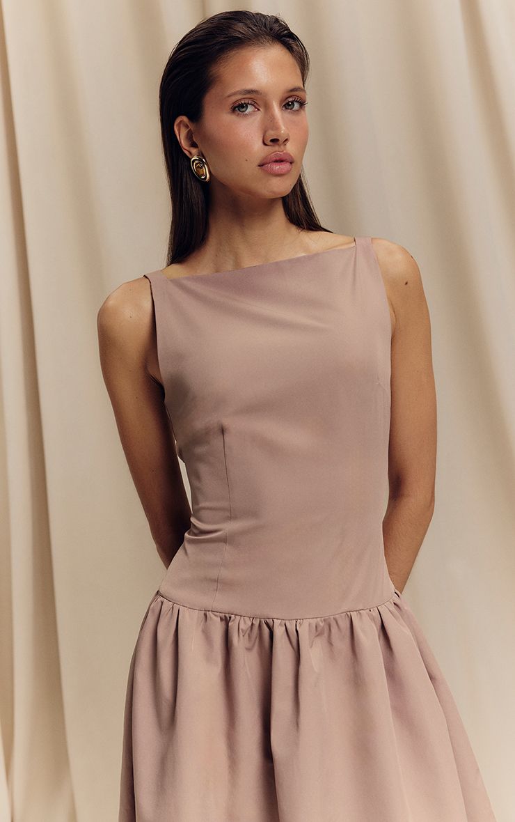 https://mediahub.prettylittlething.com/cnm2909_taupe_xl_3