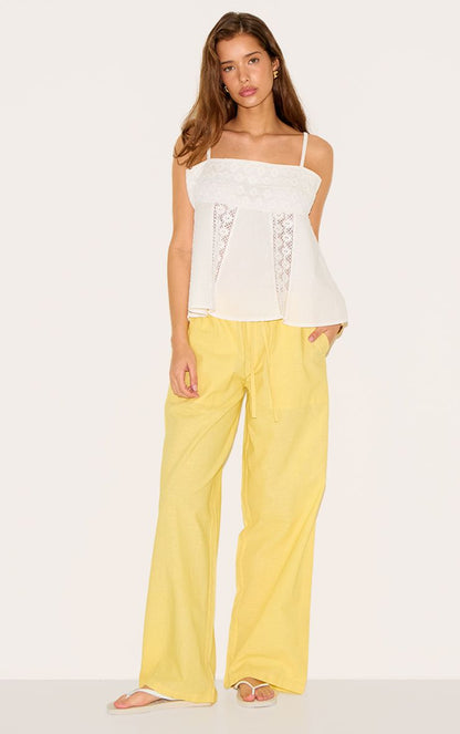 https://mediahub.prettylittlething.com/cnm3512_lemon_xl_1