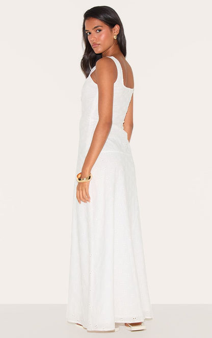 https://mediahub.prettylittlething.com/cnm3560_white_xl_1