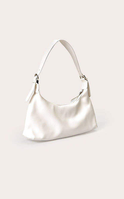 https://mediahub.prettylittlething.com/cnm3901_off%20white_xl_1