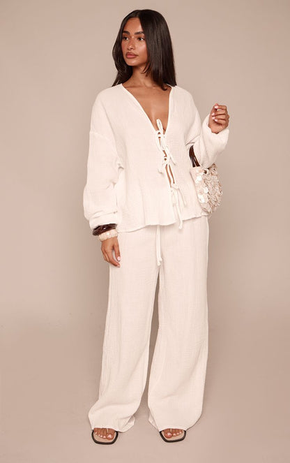 https://mediahub.prettylittlething.com/cnm3962_white_xl_2