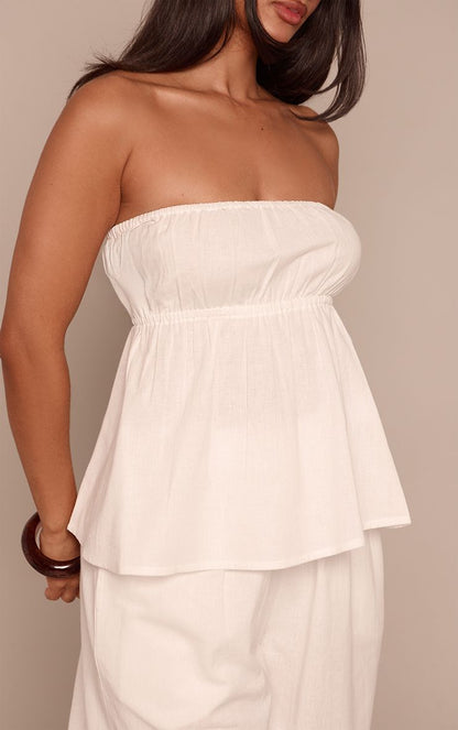 https://mediahub.prettylittlething.com/cnm3985_white_xl_3