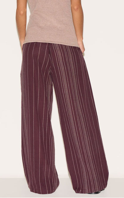 https://mediahub.prettylittlething.com/cnm3994_chocolate_xl_2