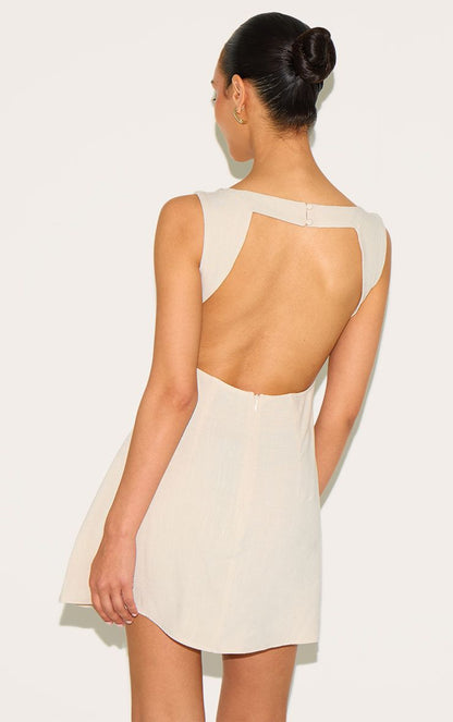 https://mediahub.prettylittlething.com/cnm4410_pale%20yellow_xl