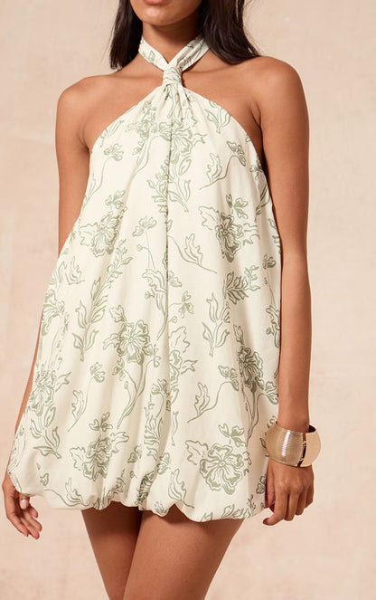 https://mediahub.prettylittlething.com/cnm5035_green_xl_3