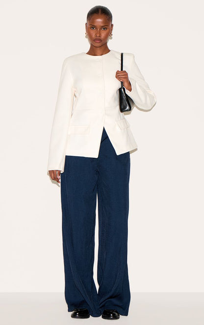 https://mediahub.prettylittlething.com/cnm5315_cream_xl_2