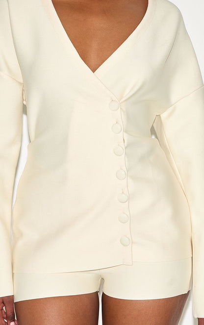 https://mediahub.prettylittlething.com/cnm5443_cream_xl_3