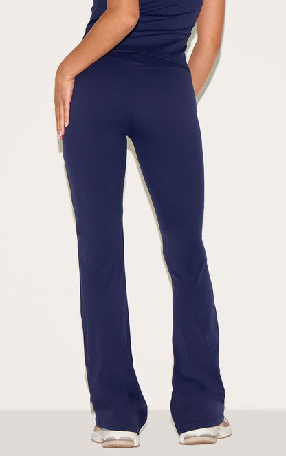 https://mediahub.prettylittlething.com/cnm5522_navy_xl_2