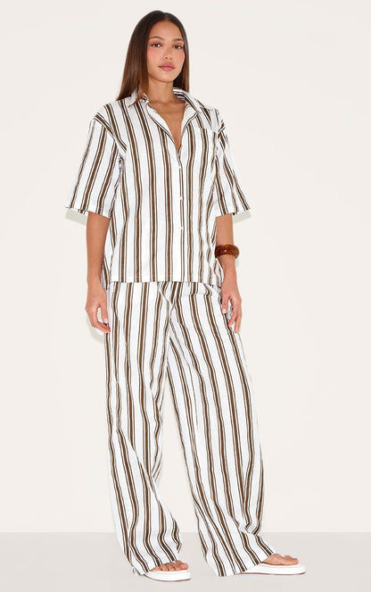 https://mediahub.prettylittlething.com/cnm5621_beige_xl