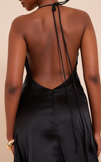 https://mediahub.prettylittlething.com/cnm5980_black_xl_3