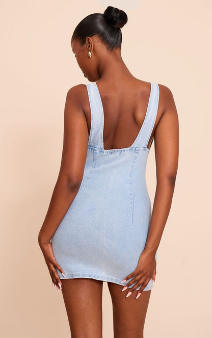 https://mediahub.prettylittlething.com/cnm6008_light%20blue_xl_1