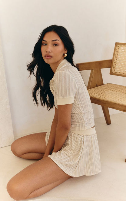 https://mediahub.prettylittlething.com/cnm6171_cream_xl_2