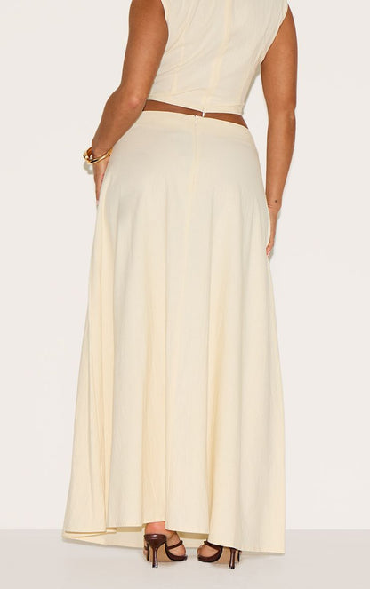 https://mediahub.prettylittlething.com/cnm6337_cream_xl_2