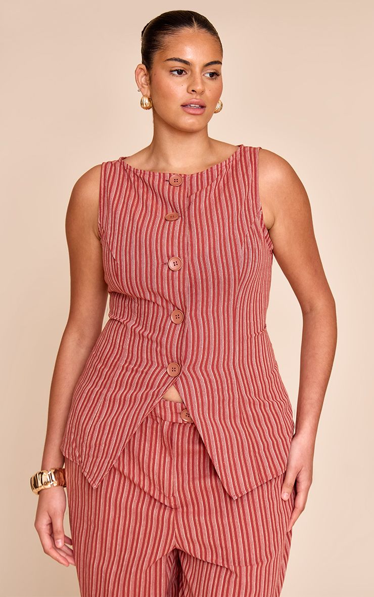 https://mediahub.prettylittlething.com/cnm6528_red_xl_3