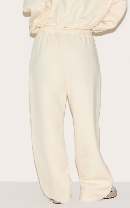 https://mediahub.prettylittlething.com/cnm7121_cream_xl_1