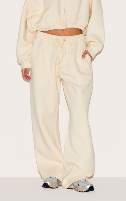 https://mediahub.prettylittlething.com/cnm7121_cream_xl_2