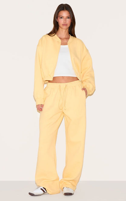 https://mediahub.prettylittlething.com/cnm7124_butter%20yellow_xl_2