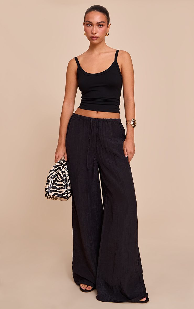 https://mediahub.prettylittlething.com/cnm7364_black_xl