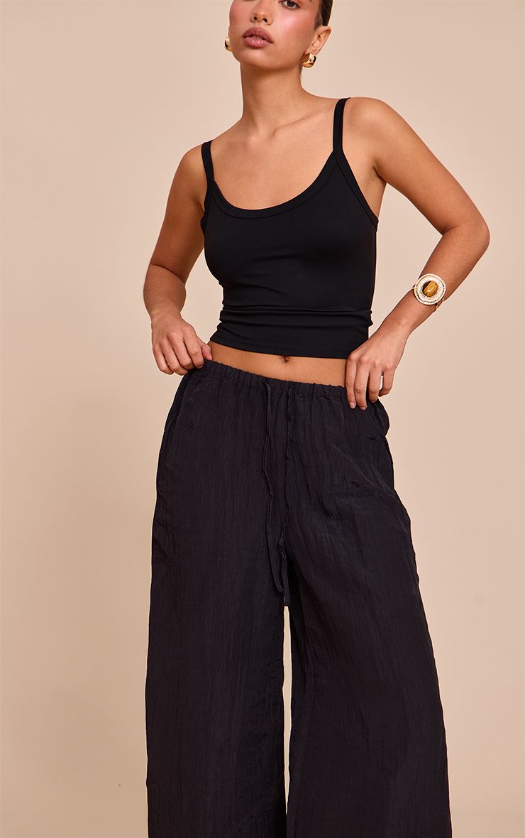 https://mediahub.prettylittlething.com/cnm7364_black_xl_3