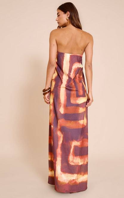 https://mediahub.prettylittlething.com/cnm7608_deep%20orange_xl_1