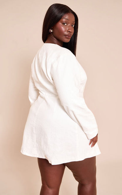 https://mediahub.prettylittlething.com/cnm7895_white_xl_1
