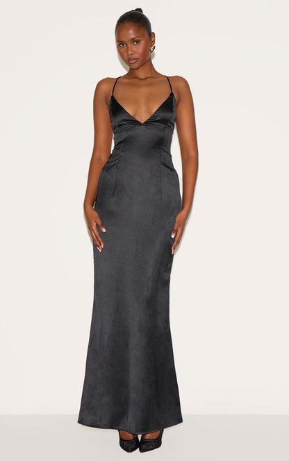 https://mediahub.prettylittlething.com/cnm7920_black_xl