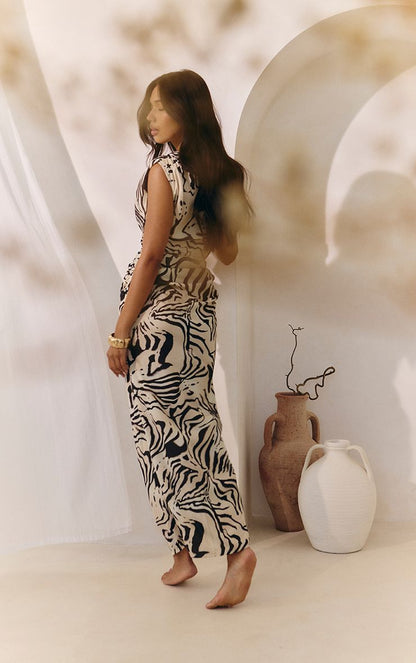 https://mediahub.prettylittlething.com/cnm7925_monochrome_xl_1