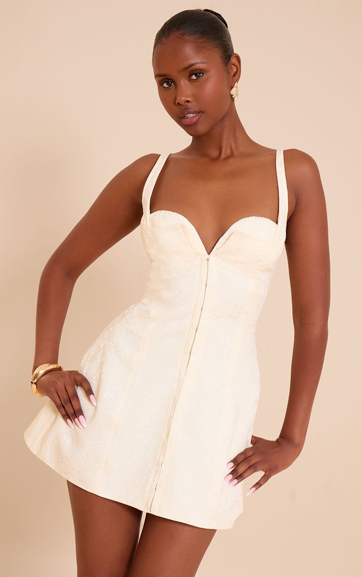 https://mediahub.prettylittlething.com/cnm7943_cream_xl