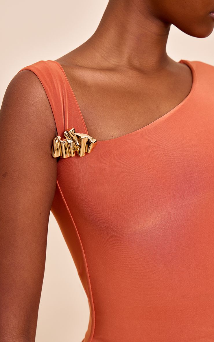 https://mediahub.prettylittlething.com/cnm8020_burnt%20orange_xl_3