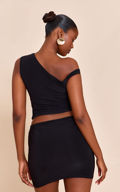 https://mediahub.prettylittlething.com/cnm8021_black_xl_1