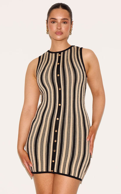 https://mediahub.prettylittlething.com/cnm8078_black_xl