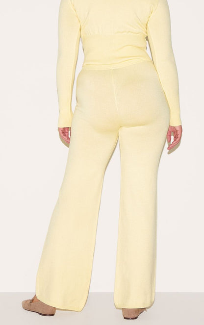 https://mediahub.prettylittlething.com/cnm8090_lemon_xl_2