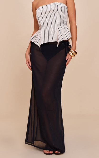 https://mediahub.prettylittlething.com/cnm8224_black_xl_1