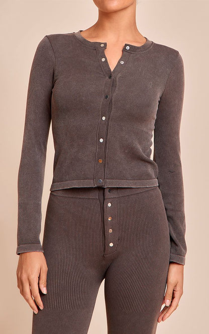 https://mediahub.prettylittlething.com/cnm8511_chocolate_xl_3