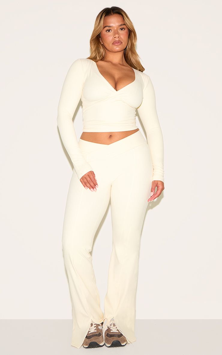 https://mediahub.prettylittlething.com/cnm8529_bone_xl_1