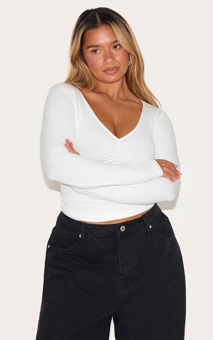 https://mediahub.prettylittlething.com/cnm8531_white_xl_3