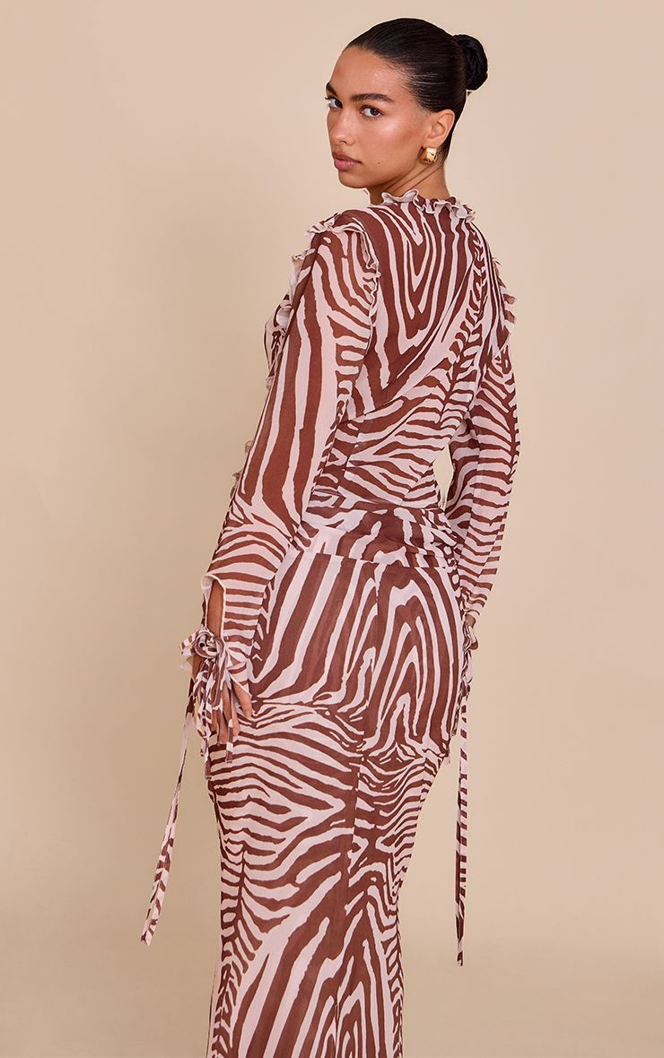 https://mediahub.prettylittlething.com/cnm8582_brown_xl_1