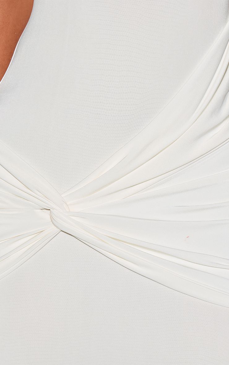 https://mediahub.prettylittlething.com/cnm8711_cream_xl_3