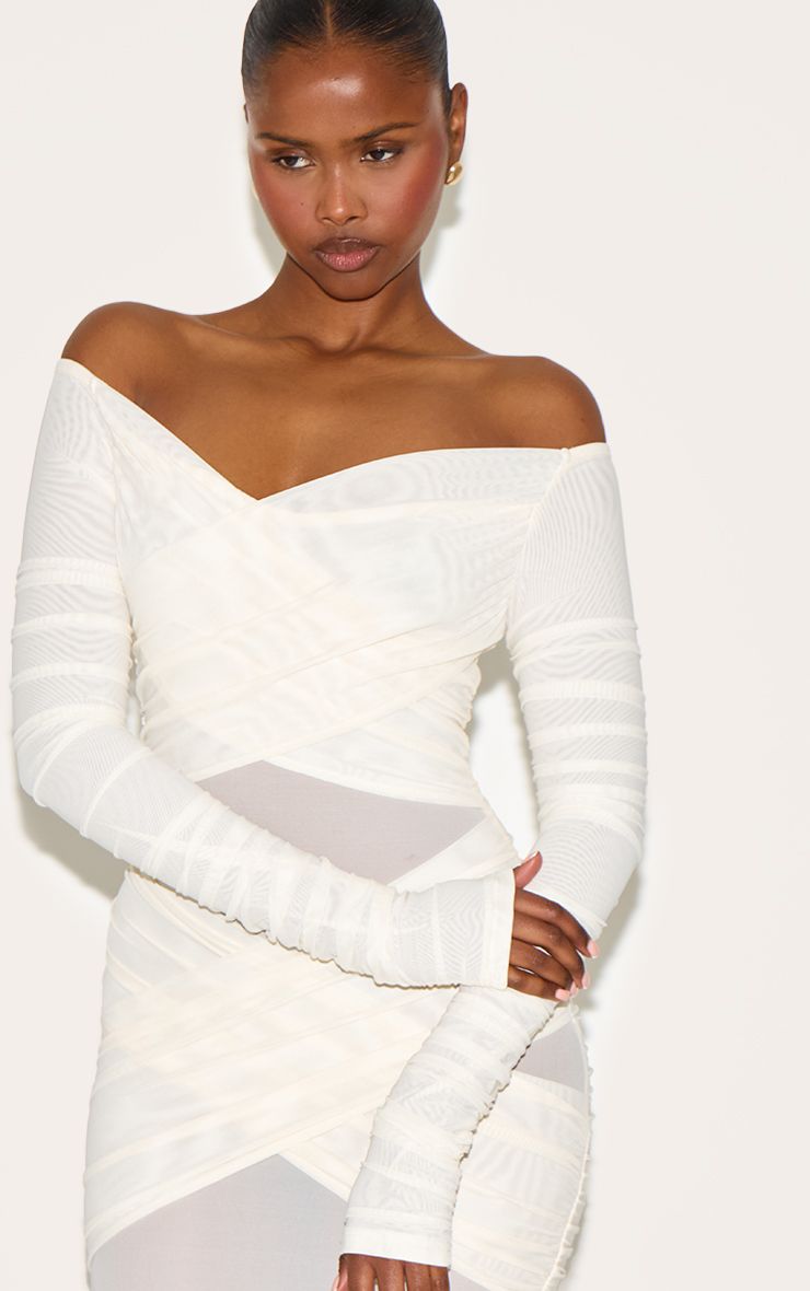 https://mediahub.prettylittlething.com/cnm8958_cream_xl_3